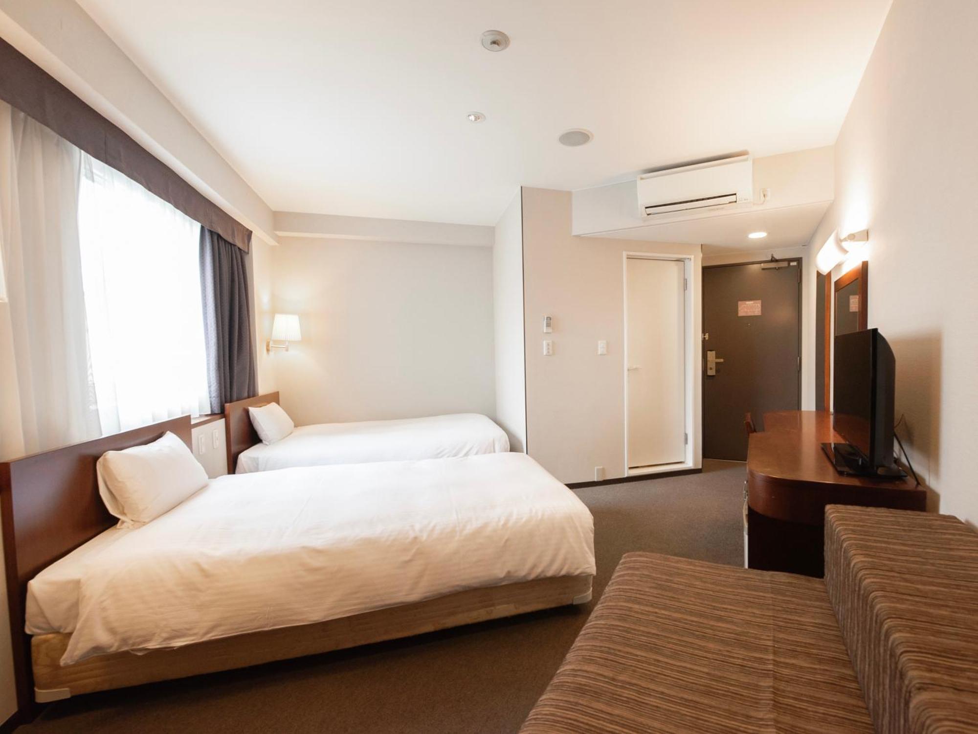 Hotel Hillarys Ōsaka Zimmer foto