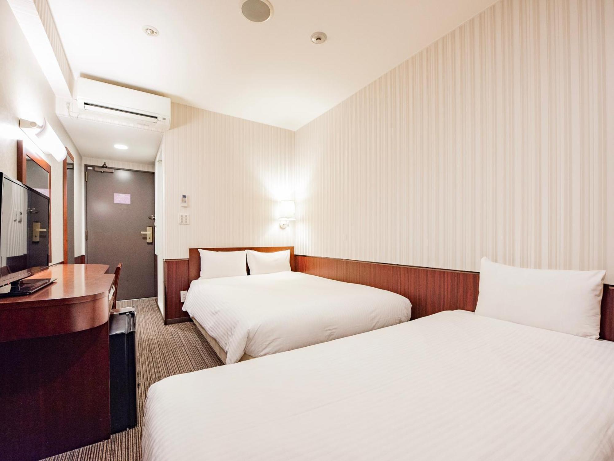 Hotel Hillarys Ōsaka Exterior foto
